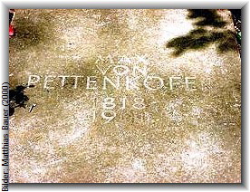Bilder: Matthias Bauer (2000)